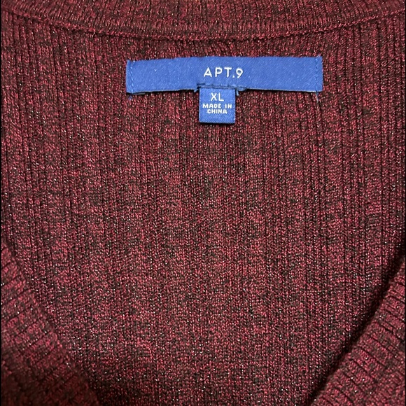 Apt. 9 Women's V-Neck Sweater - Rich Burgundy - Picture 3 of 9